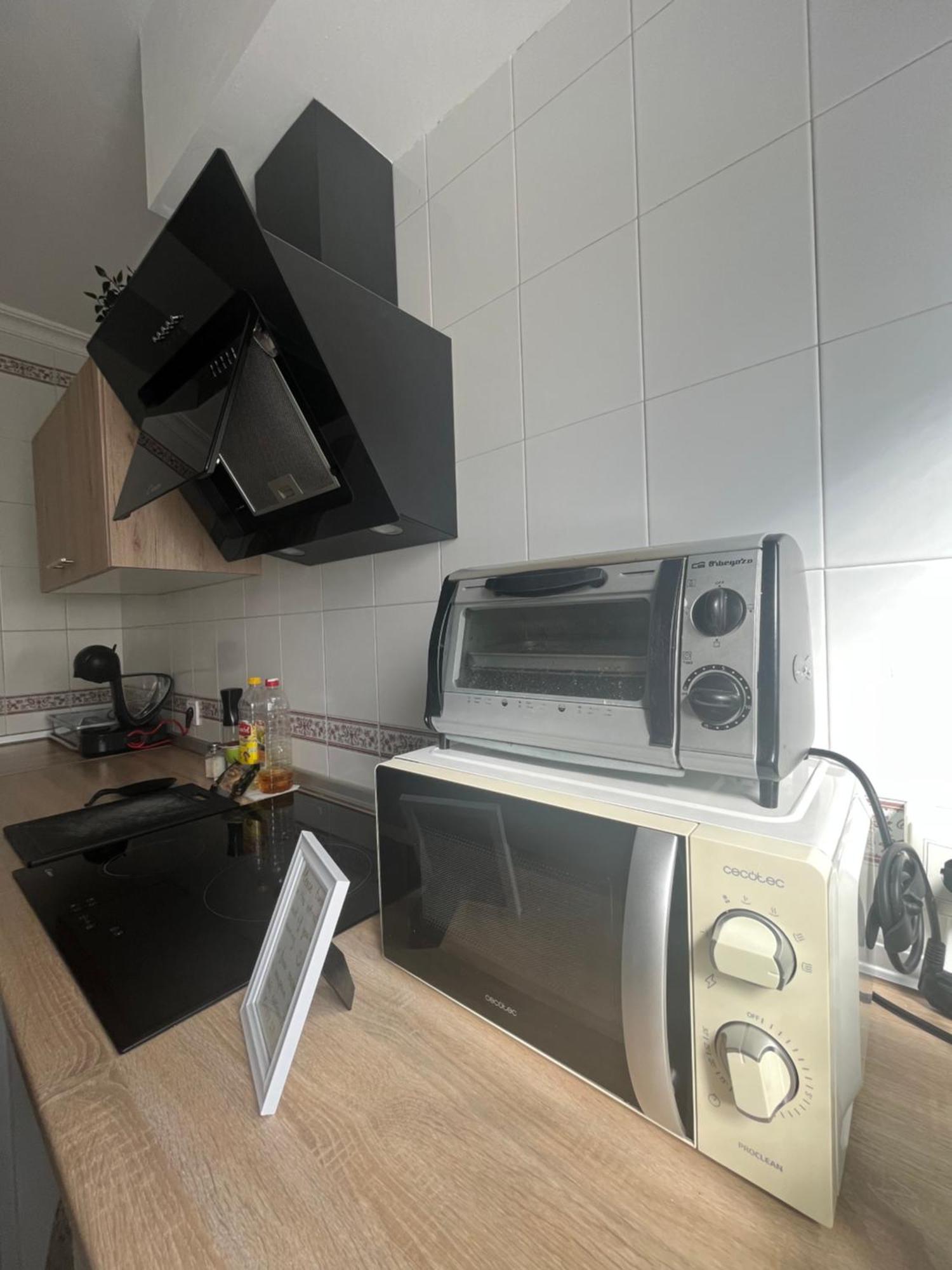 Lovely Rooms En Piso Compartido Севилья Экстерьер фото